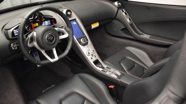 Used 2013 McLaren 12C Spider for sale Sold at Alfa Romeo of Westport in Westport CT 06880 22