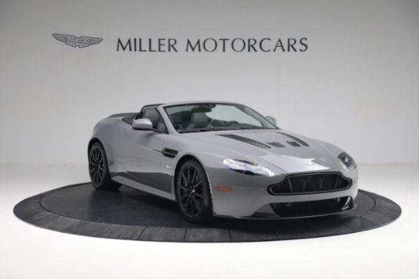 Used 2017 Aston Martin V12 Vantage S Roadster for sale Call for price at Alfa Romeo of Westport in Westport CT 06880 10