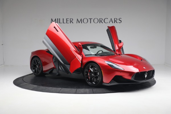Used 2022 Maserati MC20 for sale $229,900 at Alfa Romeo of Westport in Westport CT 06880 28