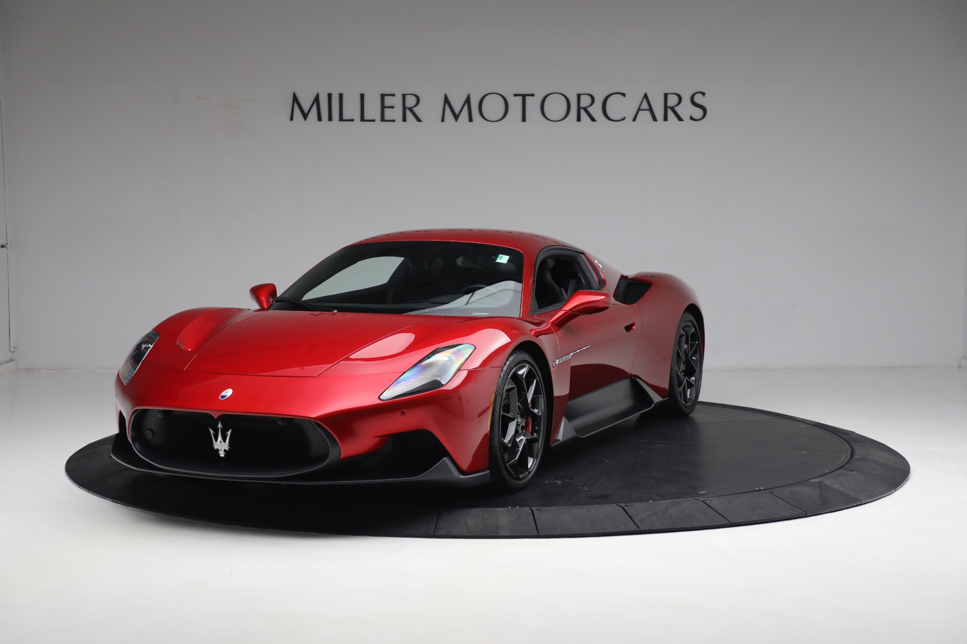 Used 2022 Maserati MC20 for sale $209,900 at Alfa Romeo of Westport in Westport CT 06880 1