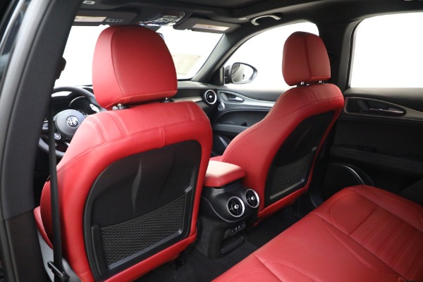 New 2023 Alfa Romeo Stelvio Veloce for sale $48,900 at Alfa Romeo of Westport in Westport CT 06880 19