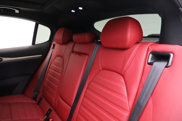 New 2023 Alfa Romeo Stelvio Veloce for sale $48,900 at Alfa Romeo of Westport in Westport CT 06880 21