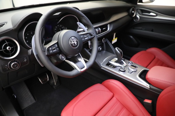 New 2023 Alfa Romeo Stelvio Veloce for sale $48,900 at Alfa Romeo of Westport in Westport CT 06880 26