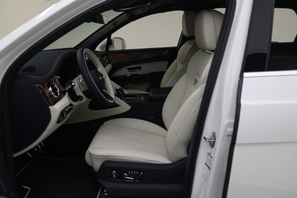 New 2023 Bentley Bentayga EWB Azure V8 for sale $292,110 at Alfa Romeo of Westport in Westport CT 06880 19