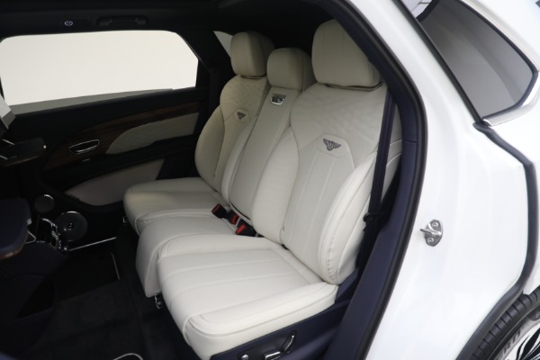 New 2023 Bentley Bentayga EWB Azure V8 for sale $292,110 at Alfa Romeo of Westport in Westport CT 06880 23