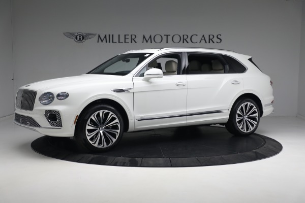 New 2023 Bentley Bentayga EWB Azure V8 for sale $292,110 at Alfa Romeo of Westport in Westport CT 06880 3