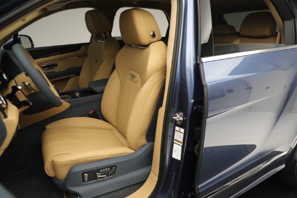 New 2023 Bentley Bentayga Hybrid for sale $250,740 at Alfa Romeo of Westport in Westport CT 06880 23