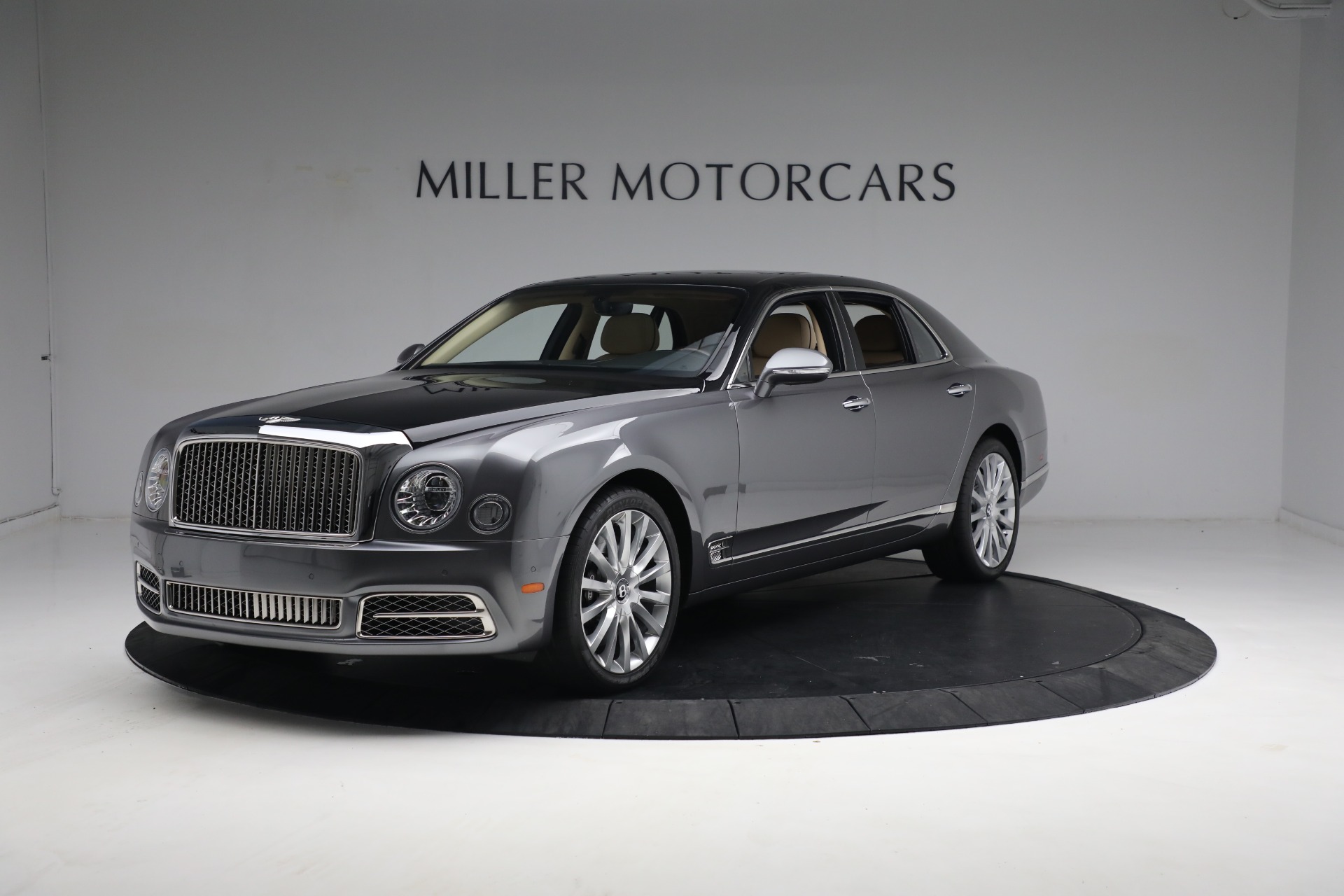 Used 2020 Bentley Mulsanne for sale $219,900 at Alfa Romeo of Westport in Westport CT 06880 1