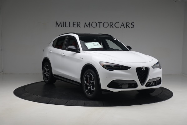 New 2024 Alfa Romeo Stelvio Veloce for sale $56,095 at Alfa Romeo of Westport in Westport CT 06880 19