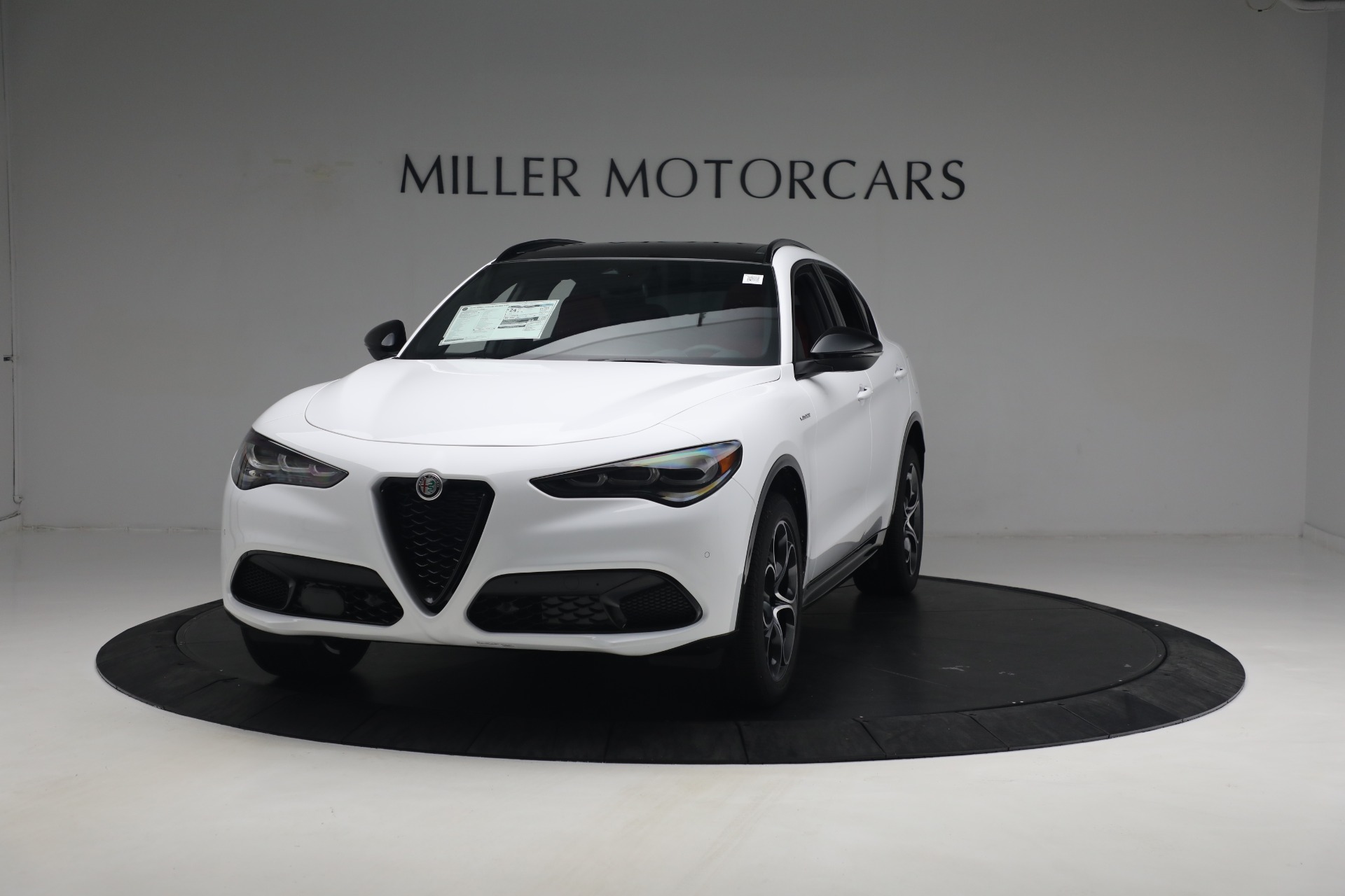 New 2024 Alfa Romeo Stelvio Veloce for sale $56,095 at Alfa Romeo of Westport in Westport CT 06880 1