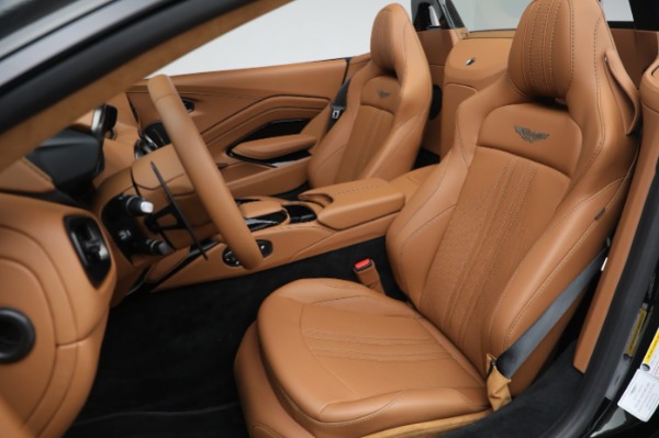 New 2023 Aston Martin Vantage V8 for sale $209,886 at Alfa Romeo of Westport in Westport CT 06880 21
