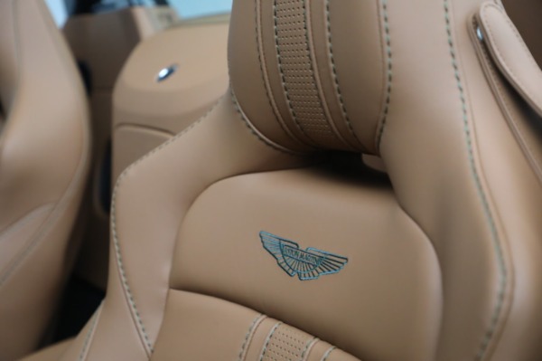 New 2023 Aston Martin Vantage V8 for sale $209,886 at Alfa Romeo of Westport in Westport CT 06880 22