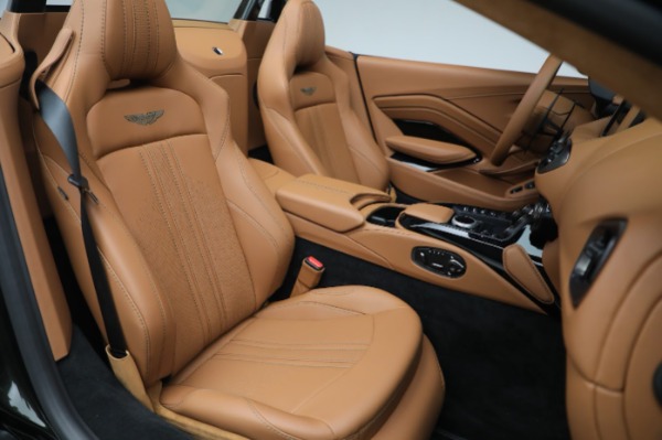 New 2023 Aston Martin Vantage V8 for sale $209,886 at Alfa Romeo of Westport in Westport CT 06880 26