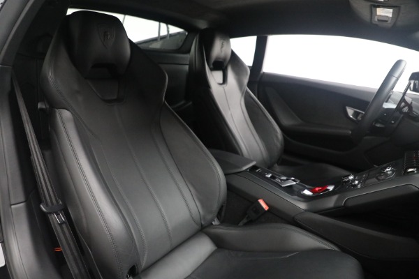 Used 2015 Lamborghini Huracan LP 610-4 for sale $216,900 at Alfa Romeo of Westport in Westport CT 06880 21