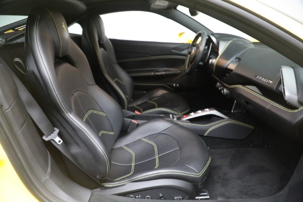 Used 2016 Ferrari 488 GTB for sale $249,900 at Alfa Romeo of Westport in Westport CT 06880 17