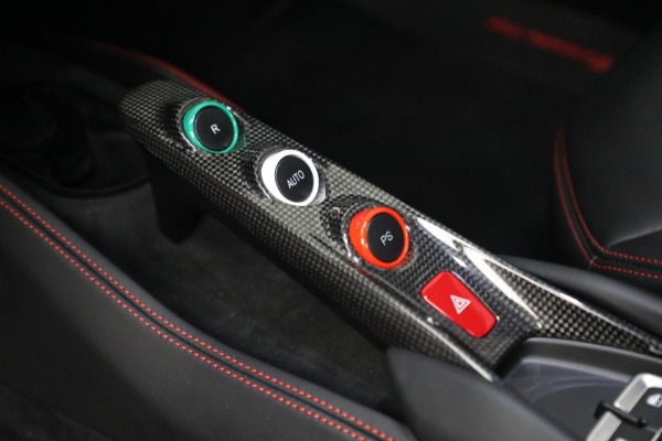 Used 2022 Ferrari F8 Tributo for sale $399,900 at Alfa Romeo of Westport in Westport CT 06880 21