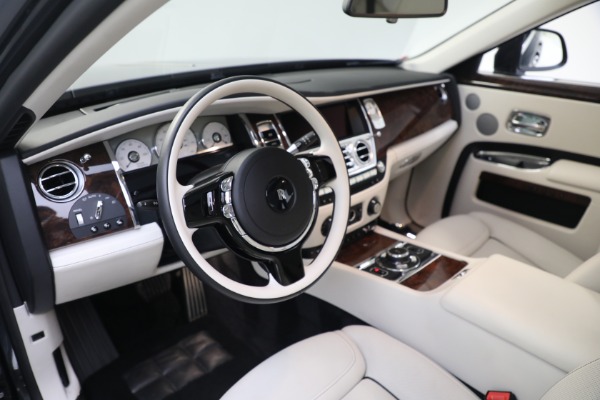 Used 2019 Rolls-Royce Ghost for sale $225,895 at Alfa Romeo of Westport in Westport CT 06880 21