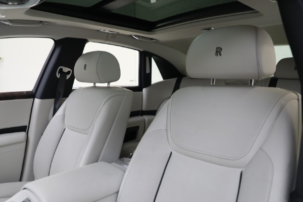 Used 2019 Rolls-Royce Ghost for sale $225,895 at Alfa Romeo of Westport in Westport CT 06880 23
