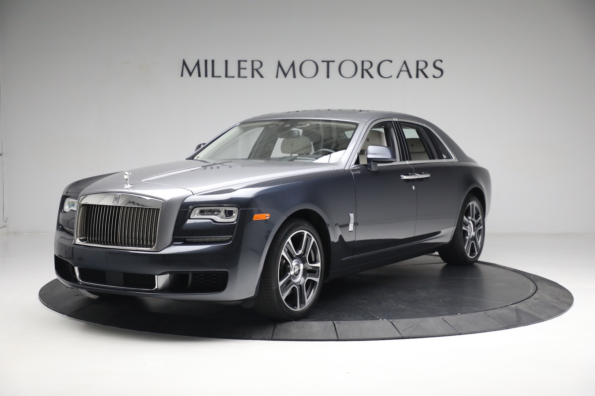 Used 2019 Rolls-Royce Ghost for sale $225,895 at Alfa Romeo of Westport in Westport CT 06880 1