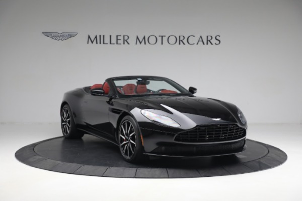 Used 2020 Aston Martin DB11 Volante for sale $139,900 at Alfa Romeo of Westport in Westport CT 06880 10