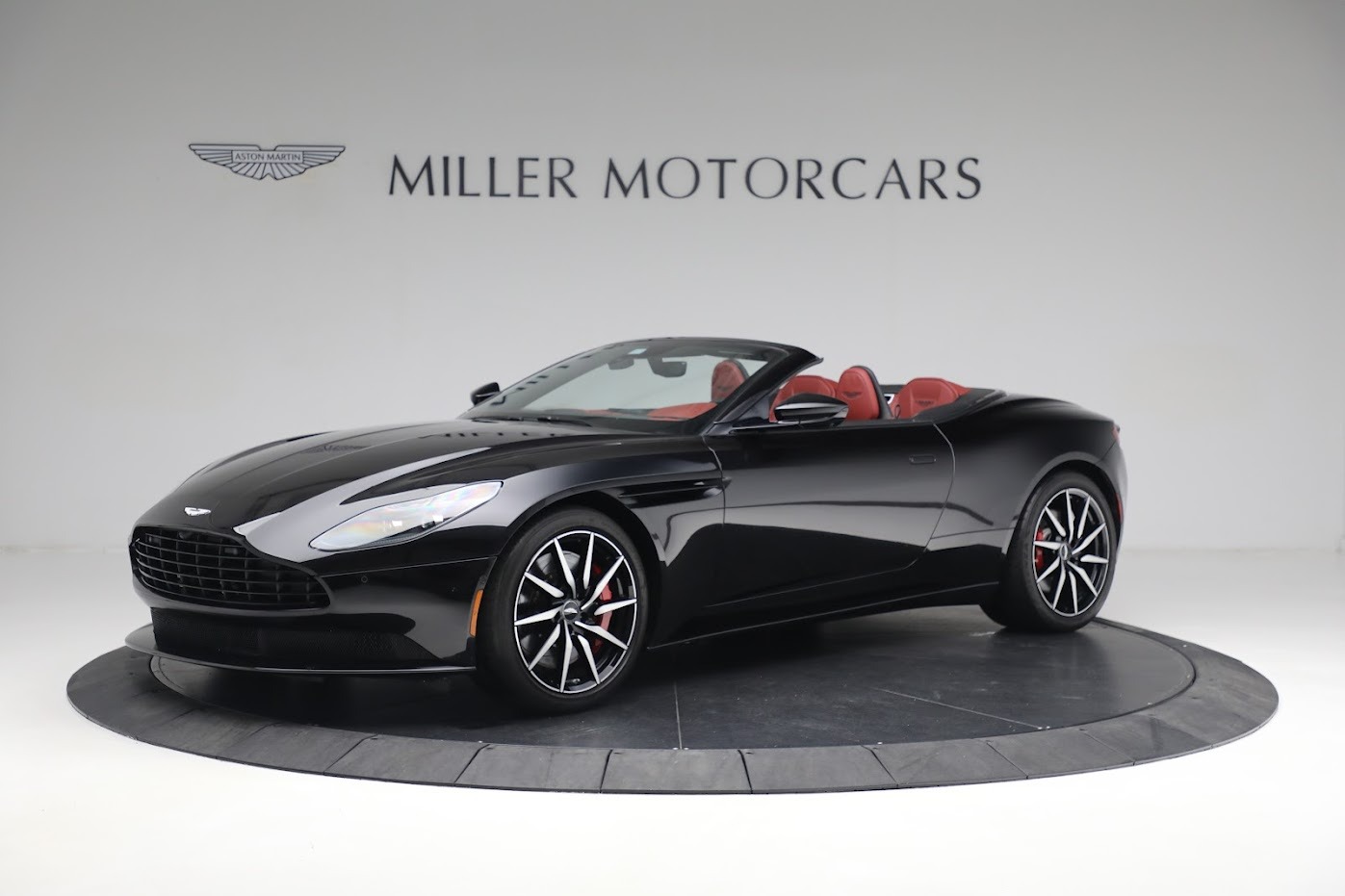 Used 2020 Aston Martin DB11 Volante for sale $139,900 at Alfa Romeo of Westport in Westport CT 06880 1