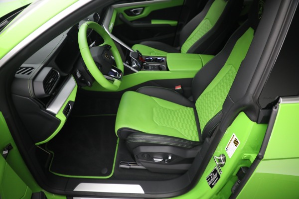 Used 2022 Lamborghini Urus for sale $269,900 at Alfa Romeo of Westport in Westport CT 06880 17