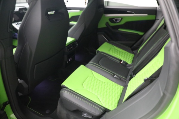 Used 2022 Lamborghini Urus for sale $269,900 at Alfa Romeo of Westport in Westport CT 06880 18