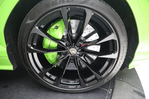 Used 2022 Lamborghini Urus for sale $269,900 at Alfa Romeo of Westport in Westport CT 06880 28
