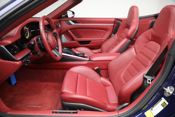Used 2022 Porsche 911 Turbo S for sale $261,900 at Alfa Romeo of Westport in Westport CT 06880 21