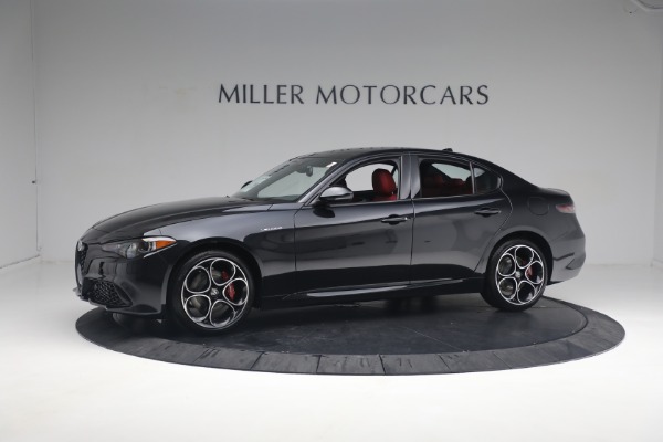 New 2024 Alfa Romeo Giulia Veloce for sale $55,350 at Alfa Romeo of Westport in Westport CT 06880 3