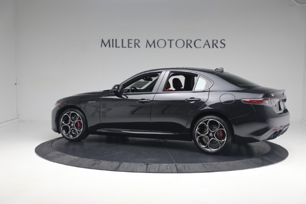 New 2024 Alfa Romeo Giulia Veloce for sale $55,350 at Alfa Romeo of Westport in Westport CT 06880 6