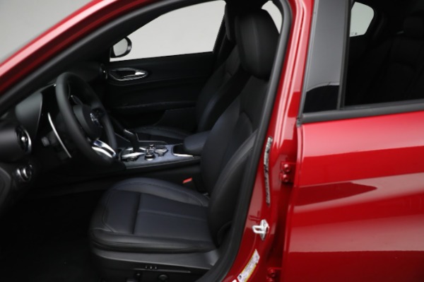 New 2024 Alfa Romeo Giulia Sprint for sale Sold at Alfa Romeo of Westport in Westport CT 06880 20