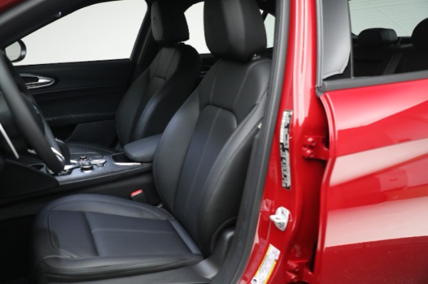 New 2024 Alfa Romeo Giulia Sprint for sale Sold at Alfa Romeo of Westport in Westport CT 06880 22