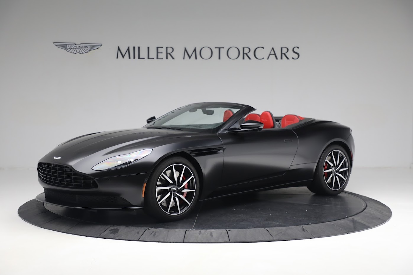 Used 2020 Aston Martin DB11 Volante for sale $147,900 at Alfa Romeo of Westport in Westport CT 06880 1