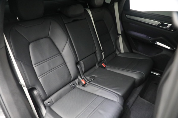 Used 2023 Porsche Cayenne Turbo Coupe for sale $149,900 at Alfa Romeo of Westport in Westport CT 06880 23