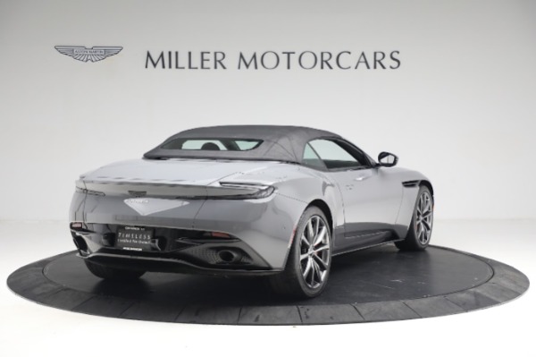 Used 2019 Aston Martin DB11 Volante for sale $129,900 at Alfa Romeo of Westport in Westport CT 06880 16