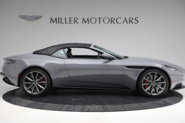 Used 2019 Aston Martin DB11 Volante for sale $129,900 at Alfa Romeo of Westport in Westport CT 06880 17