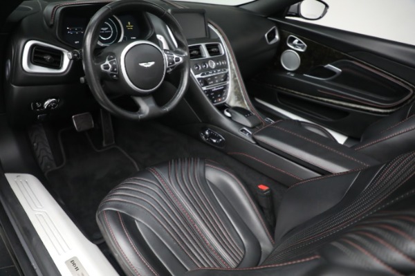 Used 2019 Aston Martin DB11 Volante for sale $129,900 at Alfa Romeo of Westport in Westport CT 06880 19