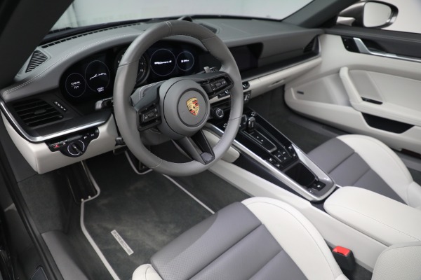 Used 2021 Porsche 911 Carrera S for sale $159,900 at Alfa Romeo of Westport in Westport CT 06880 19