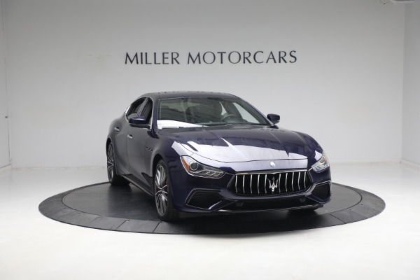 Used 2020 Maserati Ghibli SQ4 for sale Sold at Alfa Romeo of Westport in Westport CT 06880 17