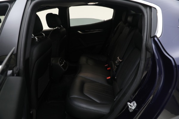 Used 2020 Maserati Ghibli SQ4 for sale Sold at Alfa Romeo of Westport in Westport CT 06880 24