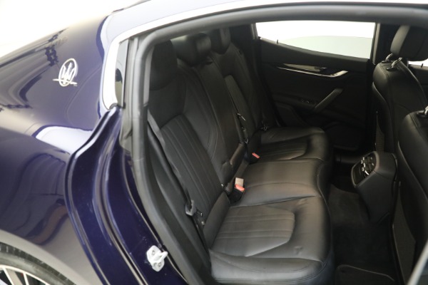 Used 2020 Maserati Ghibli SQ4 for sale Sold at Alfa Romeo of Westport in Westport CT 06880 27