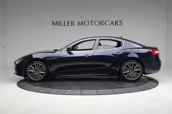 Used 2020 Maserati Ghibli SQ4 for sale Sold at Alfa Romeo of Westport in Westport CT 06880 5
