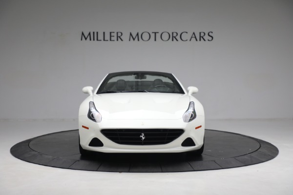 Used 2017 Ferrari California T for sale $151,900 at Alfa Romeo of Westport in Westport CT 06880 12