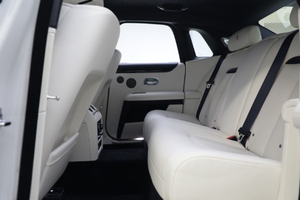 Used 2022 Rolls-Royce Ghost for sale $299,900 at Alfa Romeo of Westport in Westport CT 06880 20