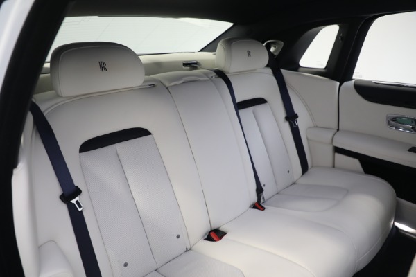 Used 2022 Rolls-Royce Ghost for sale $295,900 at Alfa Romeo of Westport in Westport CT 06880 23