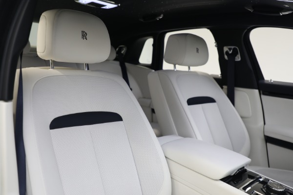 Used 2022 Rolls-Royce Ghost for sale $295,900 at Alfa Romeo of Westport in Westport CT 06880 27