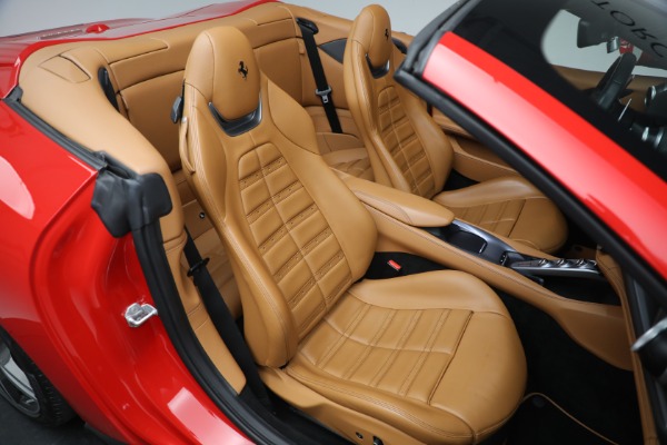 Used 2019 Ferrari Portofino for sale $221,900 at Alfa Romeo of Westport in Westport CT 06880 24