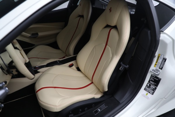 Used 2022 Ferrari F8 Tributo for sale $399,900 at Alfa Romeo of Westport in Westport CT 06880 15