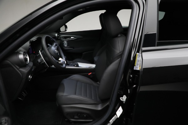 Used 2024 Alfa Romeo Tonale Veloce for sale Call for price at Alfa Romeo of Westport in Westport CT 06880 15